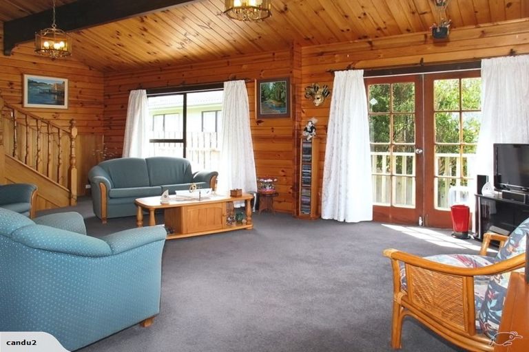 Photo of property in 34 Bodmin Terrace, Camborne, Porirua, 5026