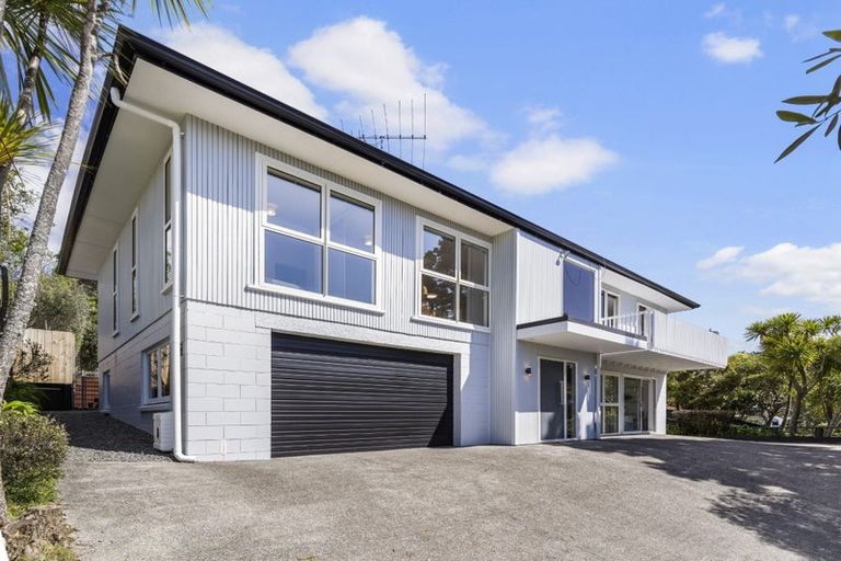 Photo of property in 21 St Ives Terrace, Mairangi Bay, Auckland, 0630