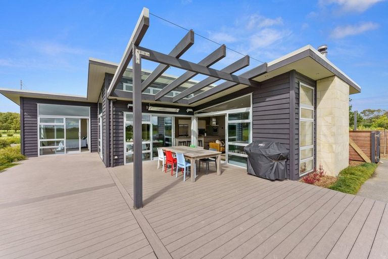 Photo of property in 243 Otaki Gorge Road, Hautere, Otaki, 5582