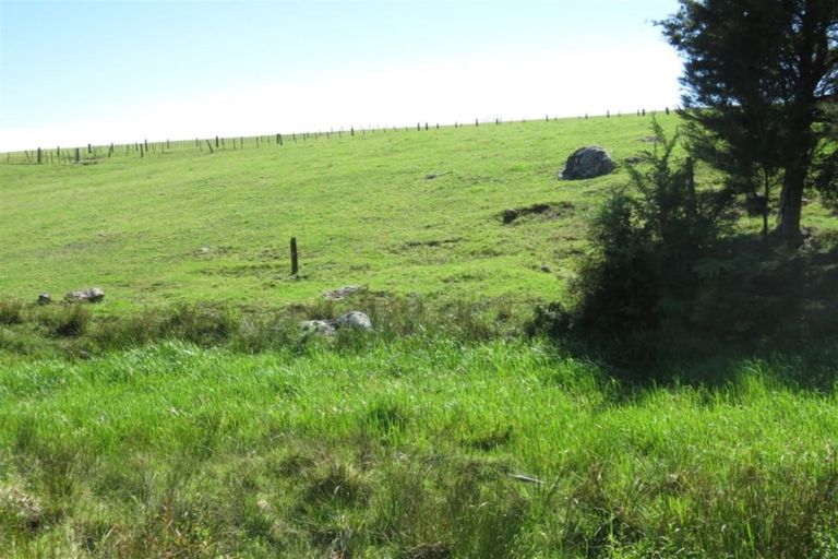 Photo of property in 229 Pakaru Road, Kawakawa, 0282