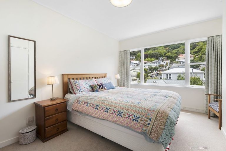 Photo of property in Newman Court Apartments, 2 Newman Terrace, Thorndon, Wellington, 6011