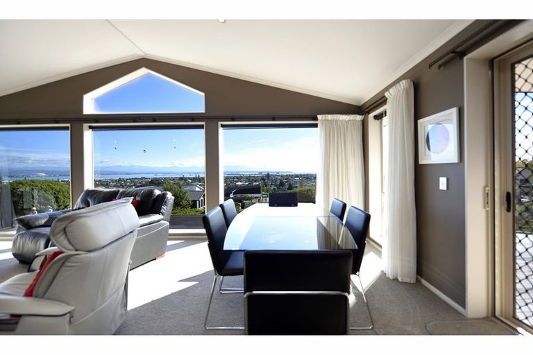 Photo of property in 6 Berkshire Place, Stoke, Nelson, 7011