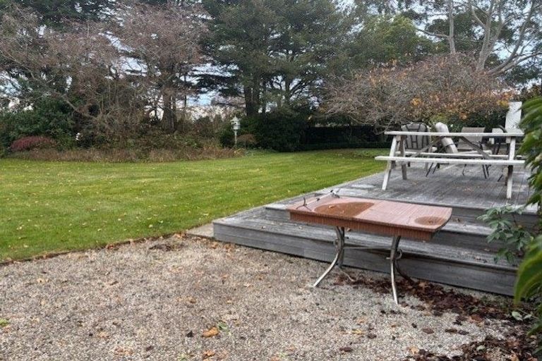 Photo of property in 784 Hawkins Road, Marshland, Christchurch, 8051