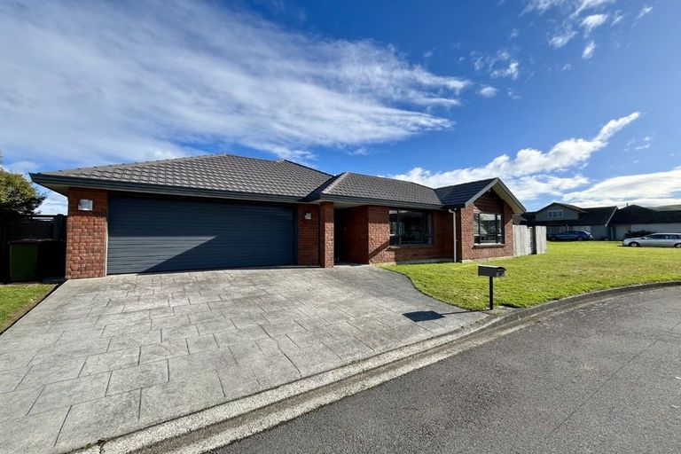 Photo of property in 20 Kelso Grove, Kelson, Lower Hutt, 5010