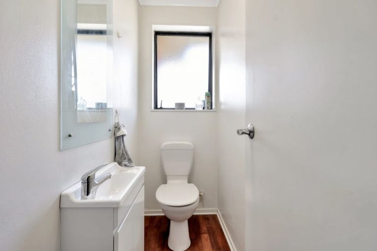 Photo of property in 2/127 Coronation Road, Papatoetoe, Auckland, 2025