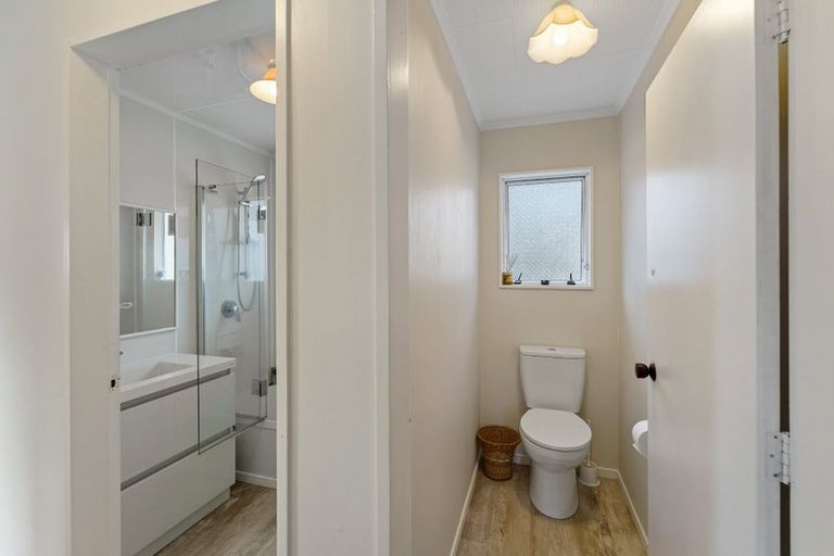 Photo of property in 14 Rodney Grove, Paraparaumu, 5032