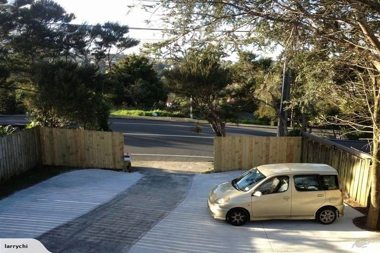 Photo of property in 2/38b Manuka Road, Glenfield, Auckland, 0629