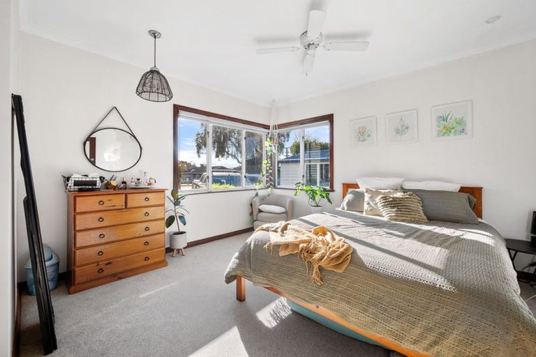 Photo of property in 8 Cameron Road, Te Puke, 3119