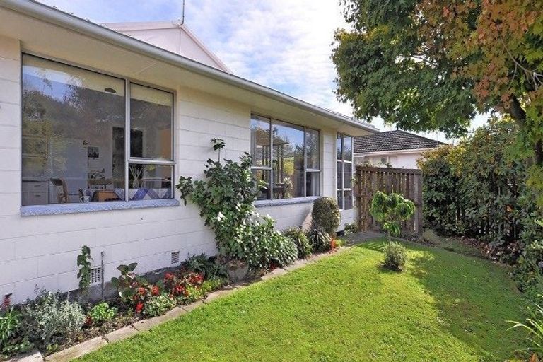 Photo of property in 1/34 Solway Avenue, Ilam, Christchurch, 8041