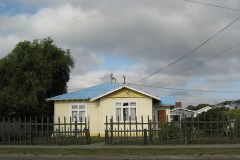 Photo of property in 1 Conway Street, Oamaru North, Oamaru, 9400