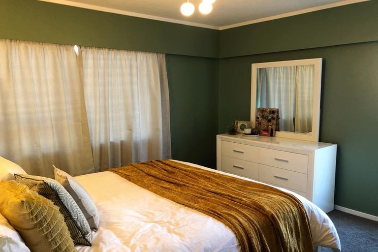 Photo of property in 13 East Street, Papakura, 2110