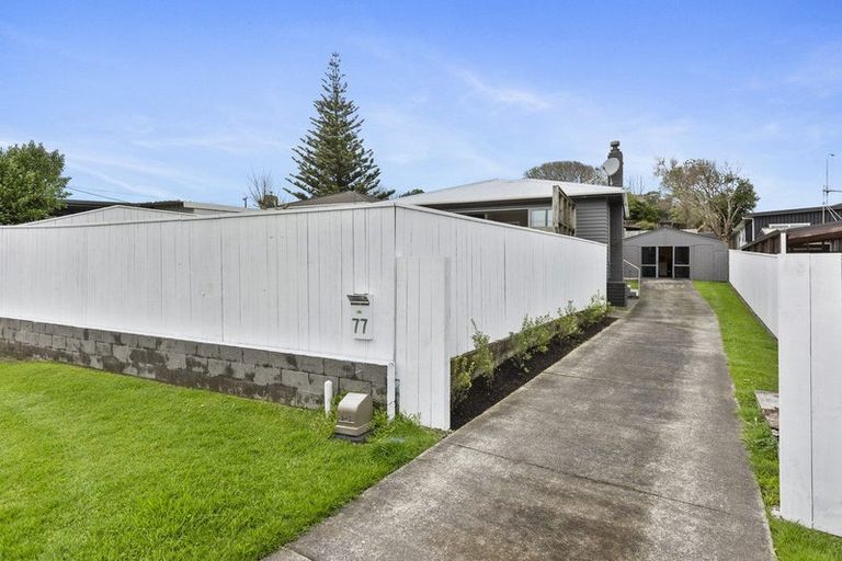 Photo of property in 77 Pohutukawa Place, Bell Block, New Plymouth, 4312