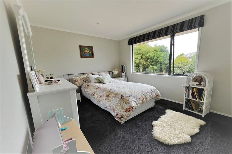 Photo of property in 17 Burr Street, Cambridge, 3434