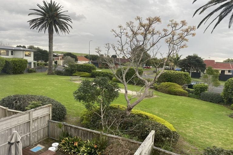 Photo of property in 109/2 Armoy Drive, East Tamaki, Auckland, 2016