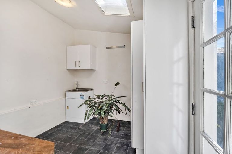 Photo of property in 27 Ingestre Street, Whanganui, 4500