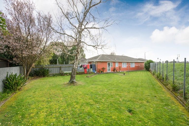 Photo of property in 48 Botanical Road, Takaro, Palmerston North, 4412