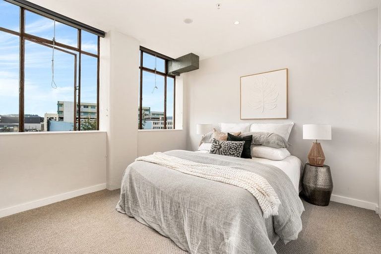 Photo of property in Unit 307,l3, 307/14 Laings Road, Hutt Central, Lower Hutt, 5010