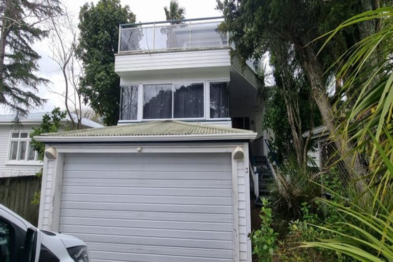 Photo of property in 7 Harrison Avenue, Belmont, Auckland, 0622