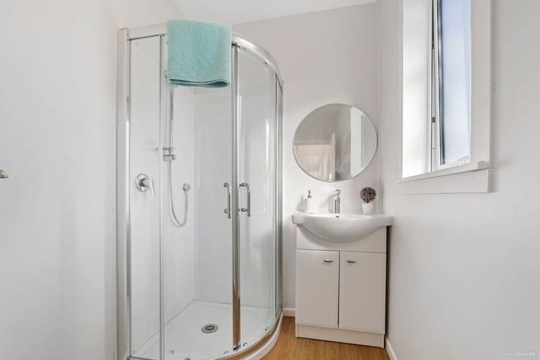 Photo of property in 34a Nile Road, Kelston, Auckland, 0602