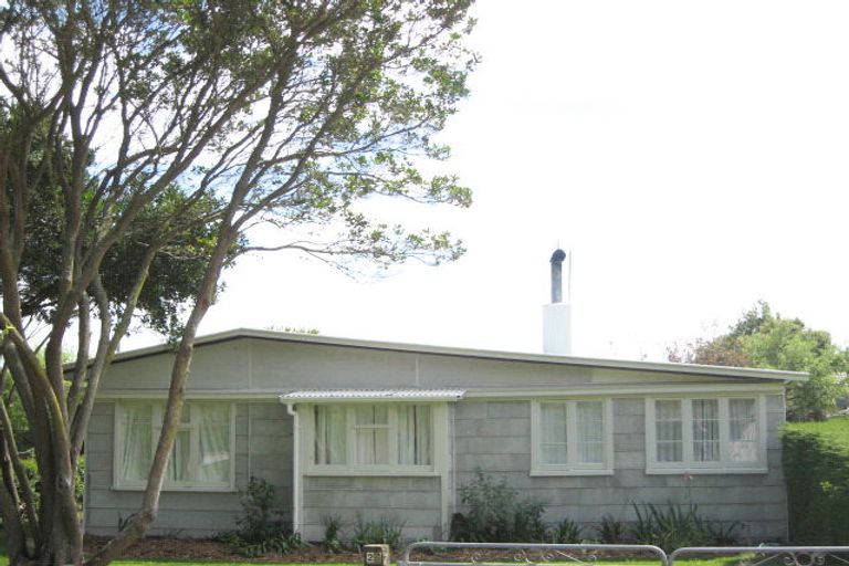 Photo of property in 20 Kiwi Avenue, Waikuku Beach, 7473