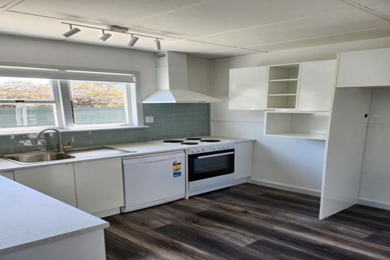 Photo of property in 42 Blake Street, New Brighton, Christchurch, 8061