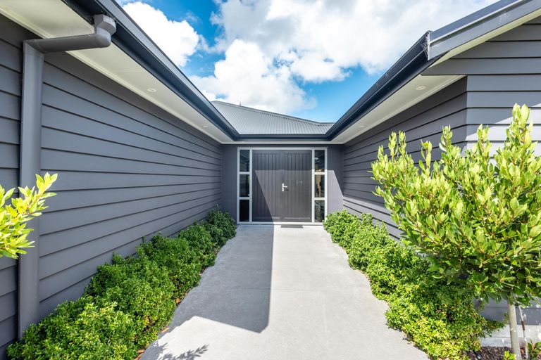 Photo of property in 50 Sterling Park, Lytton West, Gisborne, 4010