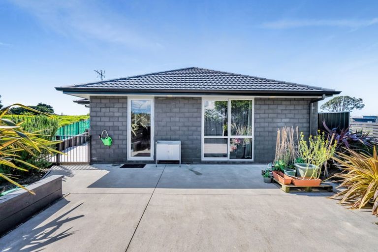 Photo of property in 8 Jersey Place, Bell Block, New Plymouth, 4312