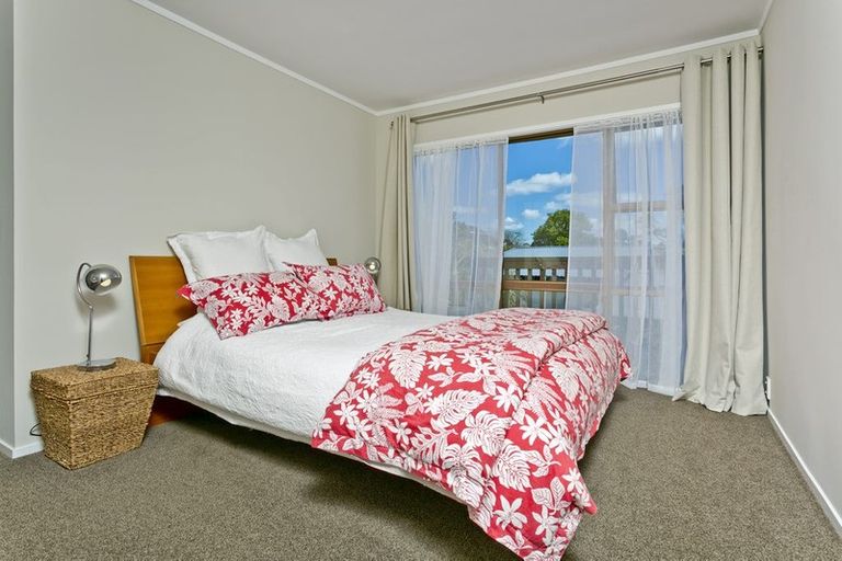 Photo of property in 14 Galaxy Drive, Mairangi Bay, Auckland, 0630