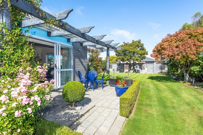 Photo of property in 17 Clarevale Street, Burwood, Christchurch, 8083