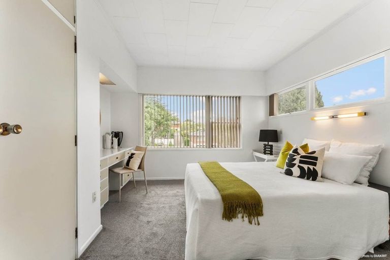 Photo of property in 18 David Avenue, Hillpark, Auckland, 2102