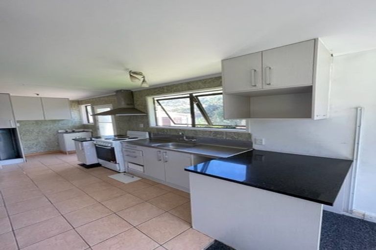 Photo of property in 15 Selago Place, Manurewa, Auckland, 2102