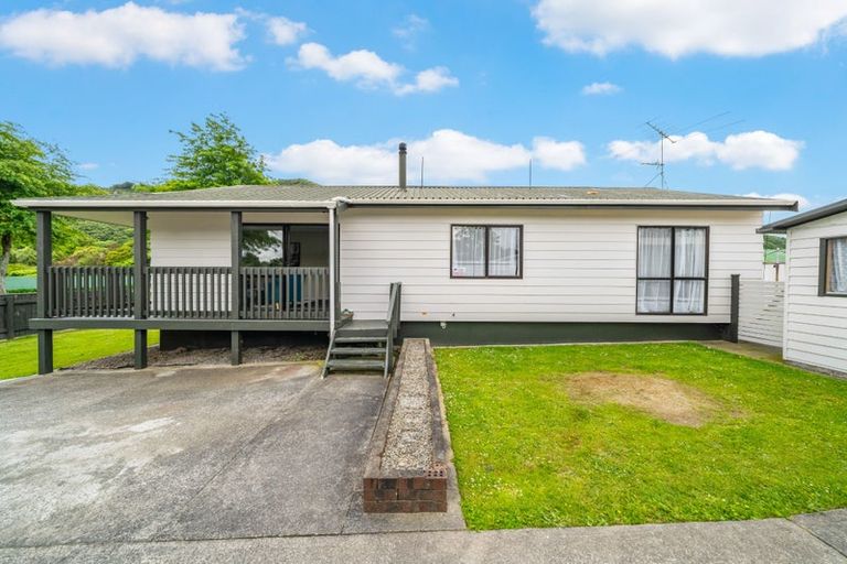 Photo of property in 94 Totara Park Road, Totara Park, Upper Hutt, 5018