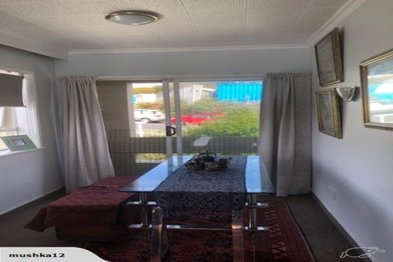 Photo of property in Grafon Court Flats, 7/53 Grafton Road, Roseneath, Wellington, 6011