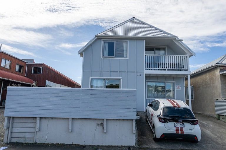 Photo of property in 219 Leith Street, North Dunedin, Dunedin, 9016