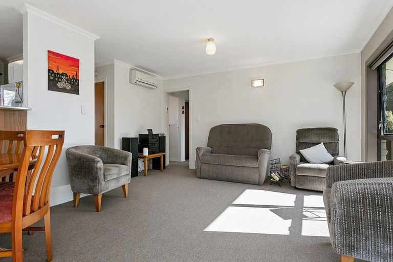 Photo of property in 69b Williams Street, Cambridge, 3434