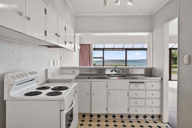 Photo of property in 35 Kitchener Road, Takapuna, Auckland, 0622