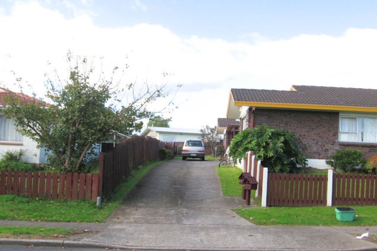 Photo of property in 37a Sikkim Crescent, Clover Park, Auckland, 2019