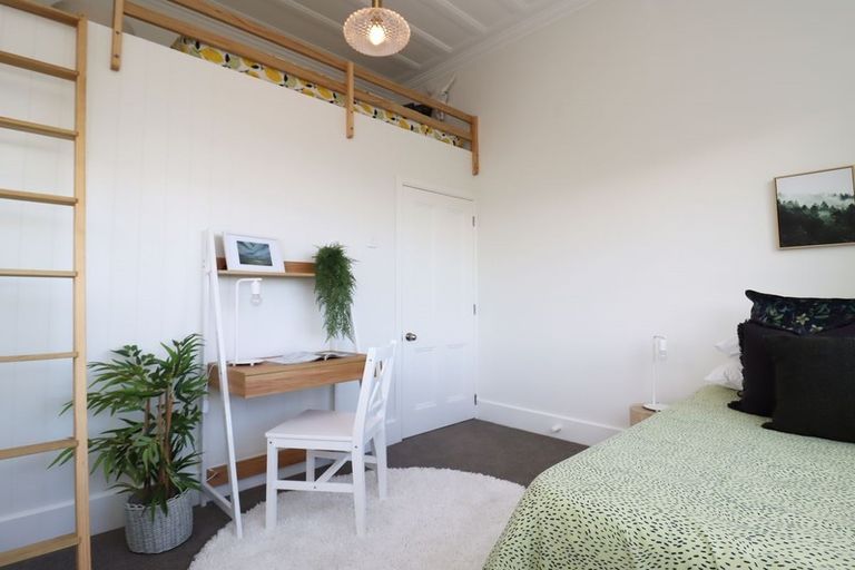 Photo of property in 65 Wharfe Street, South Hill, Oamaru, 9400