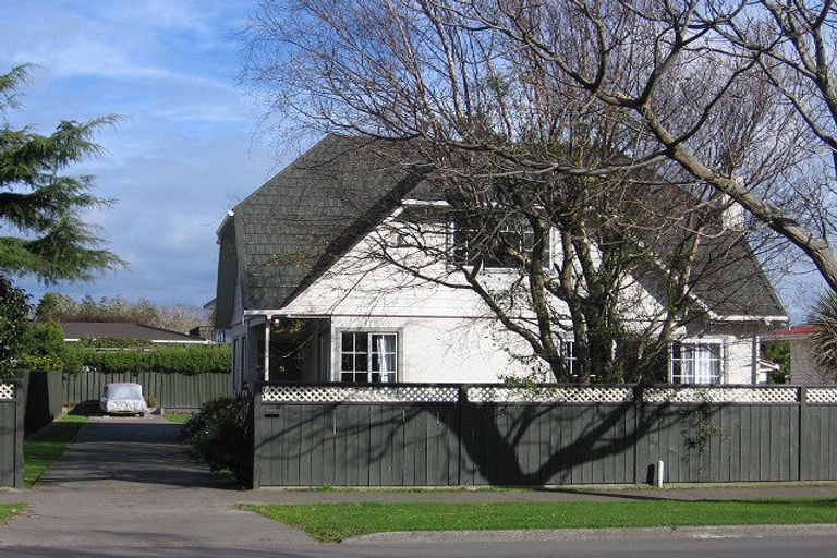 Photo of property in 498 Ruahine Street, Terrace End, Palmerston North, 4410