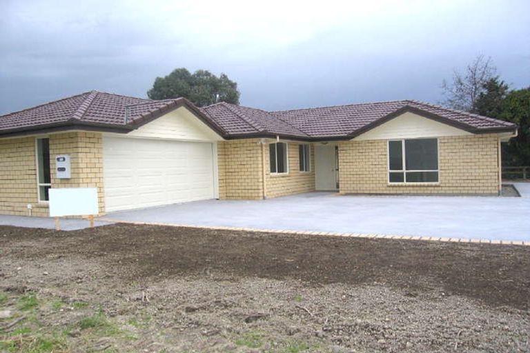 Photo of property in 57 Darlington Street, Ngatea, 3503