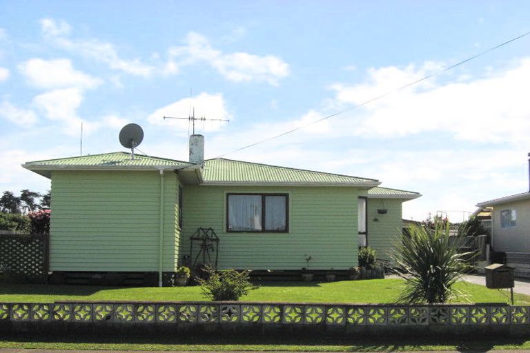 Photo of property in 42 Bennett Street, Gonville, Whanganui, 4501