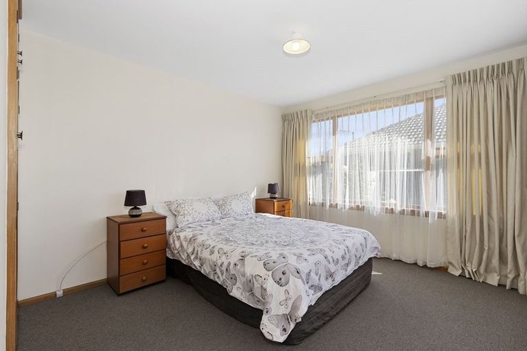 Photo of property in 17 Royalist Avenue, North New Brighton, Christchurch, 8083
