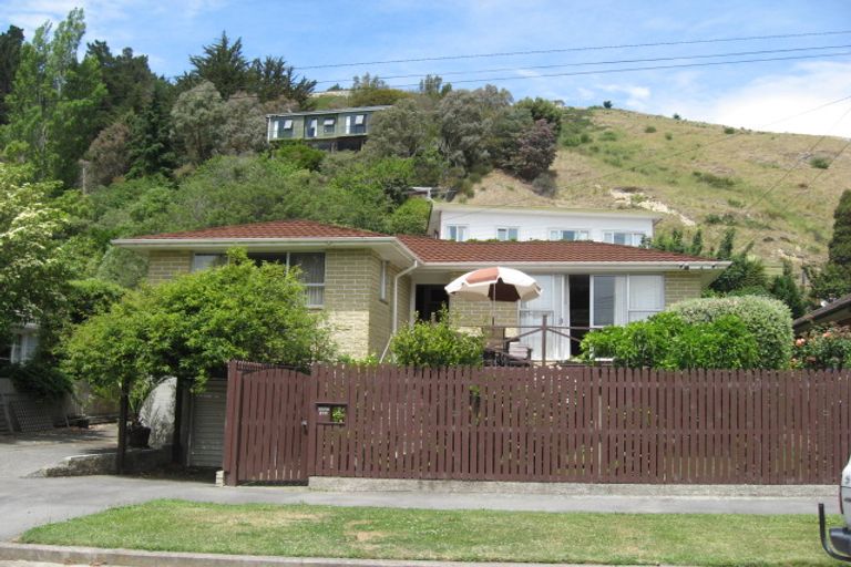 Photo of property in 105 Bay View Road, Moncks Bay, Christchurch, 8081