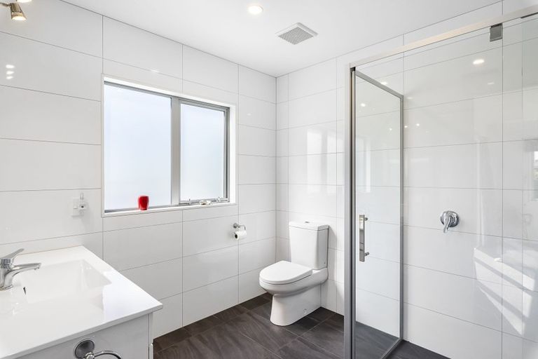 Photo of property in 242 Peka Peka Road, Peka Peka, Waikanae, 5391