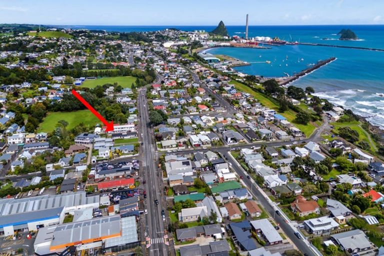 Photo of property in 2/353 Saint Aubyn, Moturoa, New Plymouth, 4310