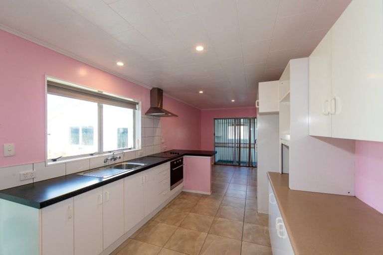 Photo of property in 427 Southland Place, Raureka, Hastings, 4120