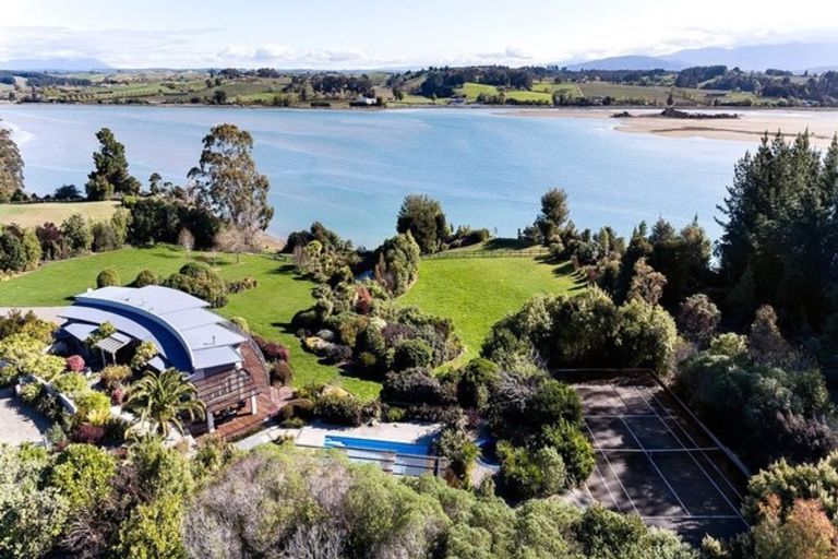 Photo of property in 199 Kina Peninsula Road, Tasman, Upper Moutere, 7173