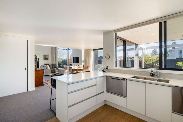 Photo of property in 90a Braid Road, St Andrews, Hamilton, 3200