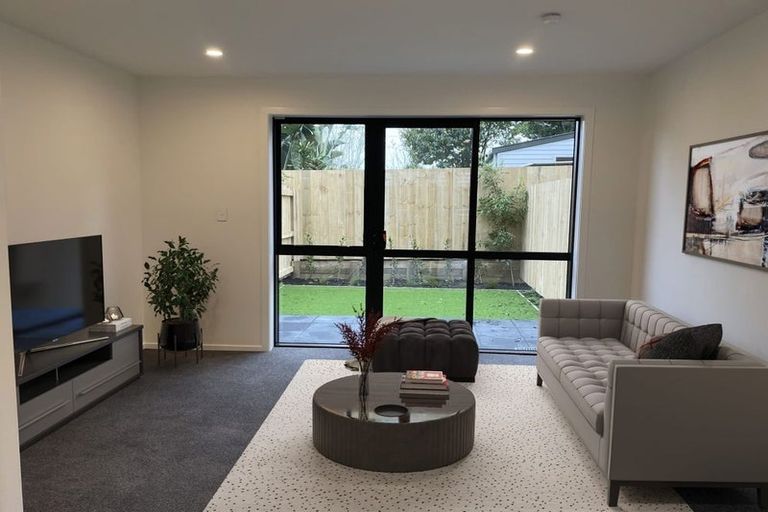 Photo of property in 4/63 Taikata Road, Te Atatu Peninsula, Auckland, 0610