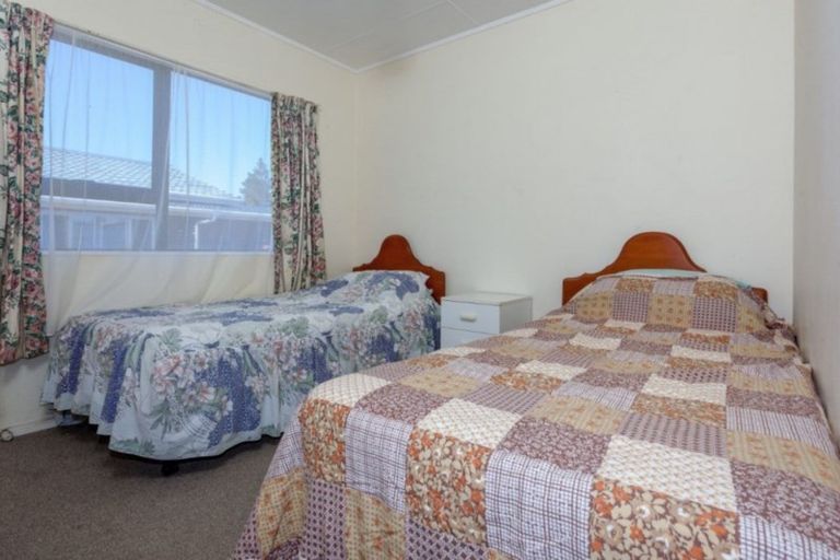 Photo of property in 122a Mayfair Avenue, Whangamata, 3620